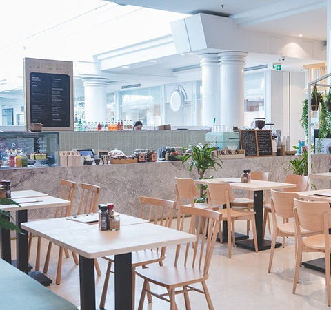 Leaf Cafe & Co - Miranda - Sunshine Coast Tourism 0