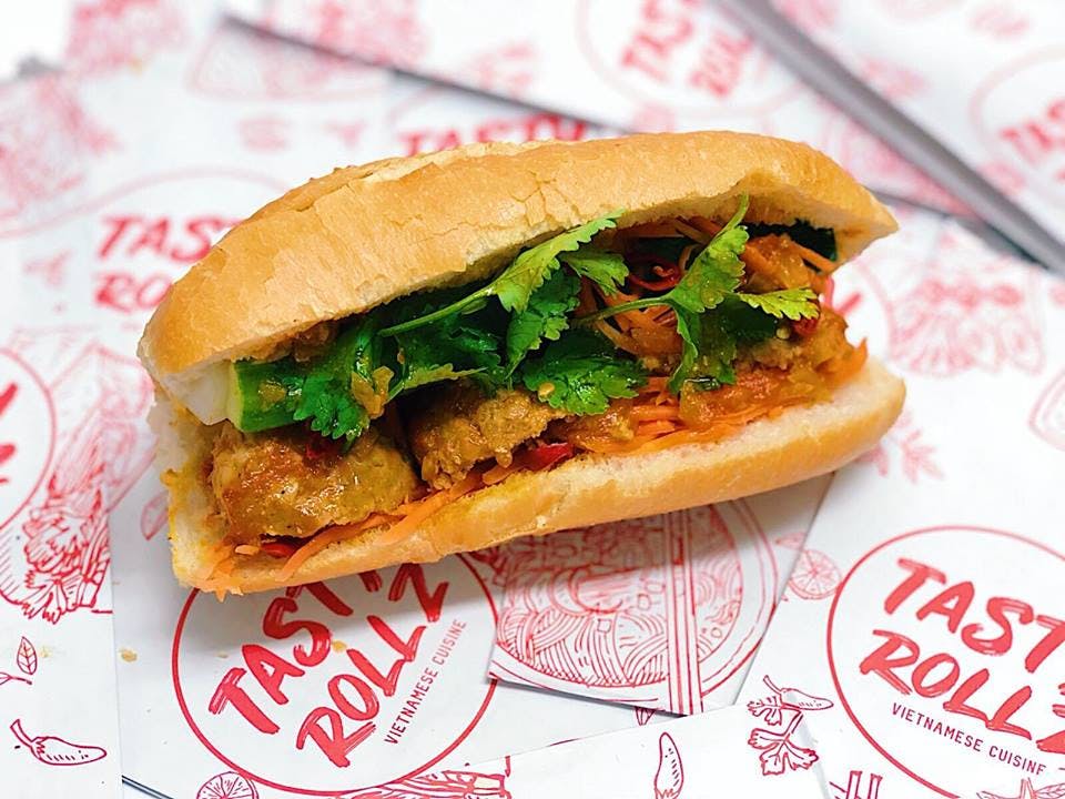 Elizabeth Hills NSW Sunshine Coast Tourism