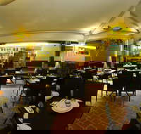 A Thai 5 - Sunshine Coast Tourism