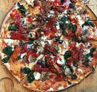 Bondi Pizza - Brighton-Le-Sands - Holiday Sunshine Coast