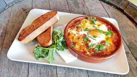 Cafe Aura - Holiday Sunshine Coast 0