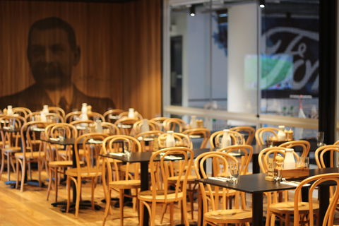Charles & Co. Café - Sunshine Coast Tourism 1