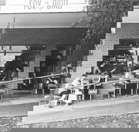 Fox And Bird Cafe - Sunshine Coast Tourism