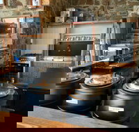 Hoff Hut Hotham - Sunshine Coast Tourism