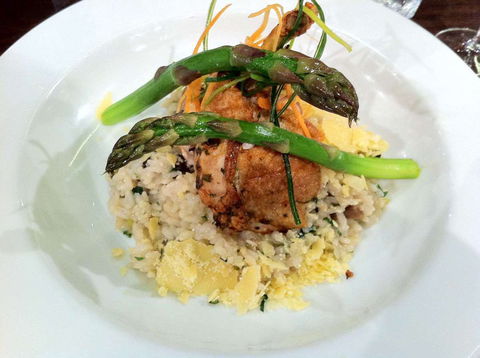 Salt Bar & Bistro - Holiday Sunshine Coast 0
