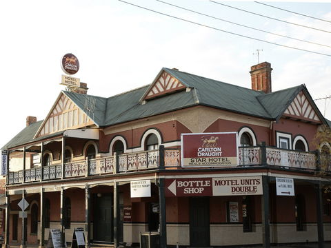 Star Hotel Ruthergen - Holiday Sunshine Coast 0