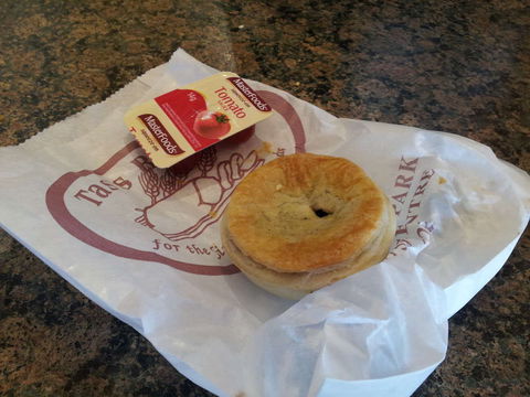 Tas's Bakery - Sunshine Coast Tourism 0