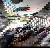 EQ Cafe and Lounge - Holiday Sunshine Coast