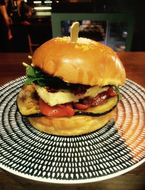 Local Bean @ Knightsbridge - Holiday Sunshine Coast 0