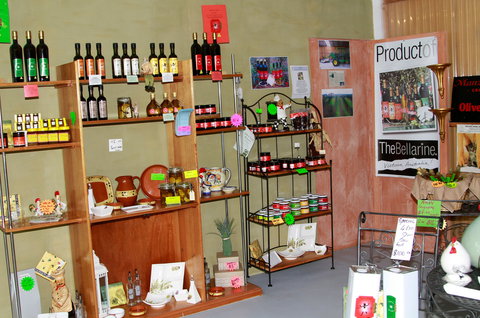 Manzanillo Grove - Sunshine Coast Tourism 2