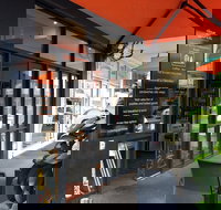 Three Daughters Cafe - Sunshine Coast Tourism