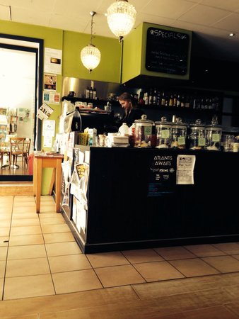 Cafe Evolve - Sunshine Coast Tourism 0