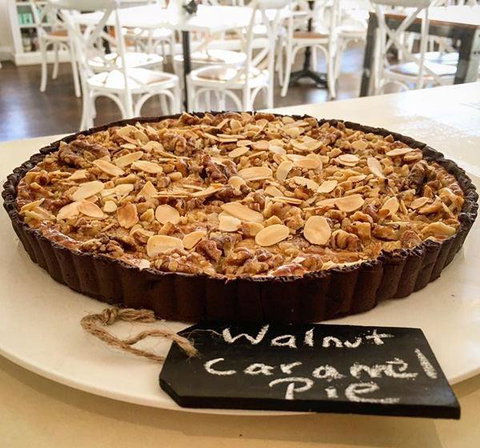 Luscious Organic Cafe & Shop - Sunshine Coast Tourism 13