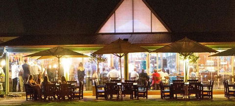 The Crossing Cafe & Restaurant - Sunshine Coast Tourism 10