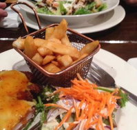 Three Little Pigs Tavern - Sunshine Coast Tourism