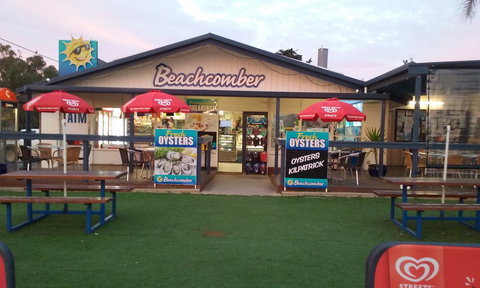 Beachcomber Cafe - Sunshine Coast Tourism 0