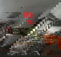 Busy Bee Takeaway  Cafe - Holiday Sunshine Coast