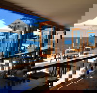 Penneshaw Hotel - Sunshine Coast Tourism