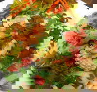 S  T Thai Gourmet Cafe - Sunshine Coast Tourism