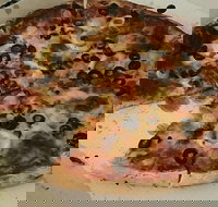 Broadway Pizza - Sunshine Coast Tourism