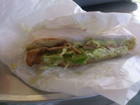 Chez's Diner - Holiday Sunshine Coast 0