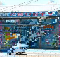 Crusty Pizza - Sunshine Coast Tourism