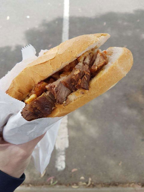 Douglas Hot Bread - Sunshine Coast Tourism 0
