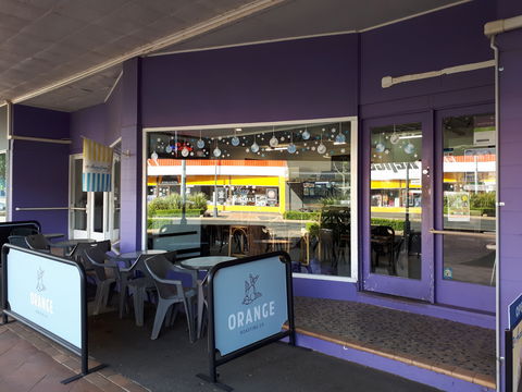 E'Claire's Coffee Shop - Holiday Sunshine Coast 0