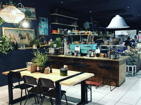 Flock Espresso And Eats - Sunshine Coast Tourism 0