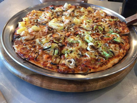 Mars Pizza - Sunshine Coast Tourism 0