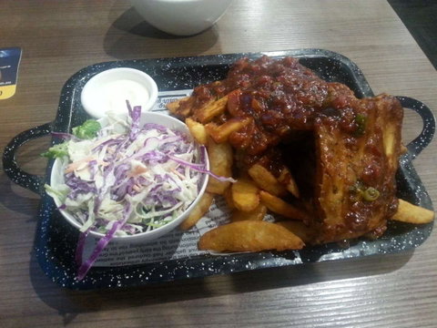 Odin Tavern - Holiday Sunshine Coast 0