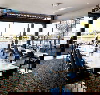 Pelican Waters Tavern - Caloundra - Holiday Sunshine Coast