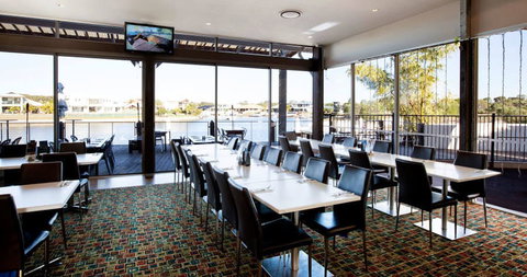Pelican Waters Tavern - Caloundra - Sunshine Coast Tourism 0