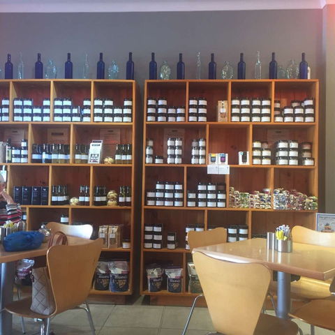 Perenti - Holiday Sunshine Coast 0