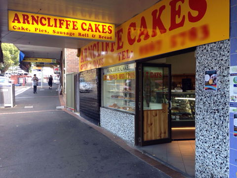 Arncliffe Cakes - Sunshine Coast Tourism 0