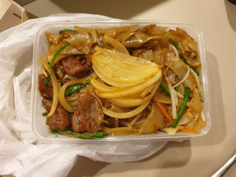 Ben Ben Dumpling Kitchen - Sunshine Coast Tourism 0