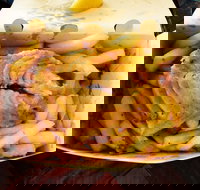 Fin's Cafe - Sunshine Coast Tourism