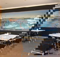 Harbourside Cafe Restaurant - Holiday Sunshine Coast