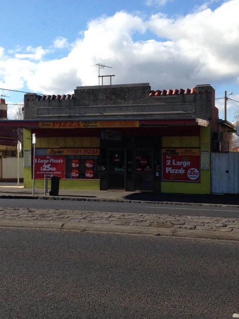 Jackies Pizza - Sunshine Coast Tourism 0