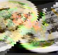 Main - Holiday Sunshine Coast