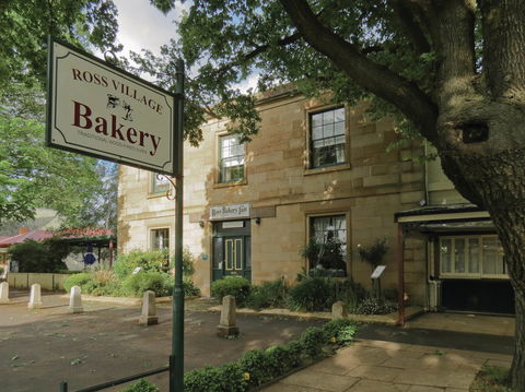 Ross Village Inn Bakery - Sunshine Coast Tourism 0