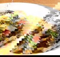 Vine Restaurant Bar - Holiday Sunshine Coast