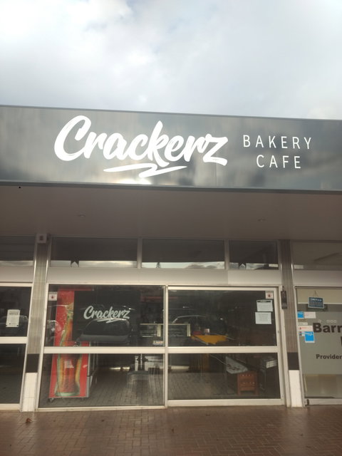 Crackerz Bakery - Sunshine Coast Tourism 0