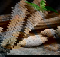 Le Cinque Terre - Sunshine Coast Tourism