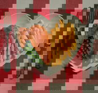 Red Rooster - Strathmore - Sunshine Coast Tourism