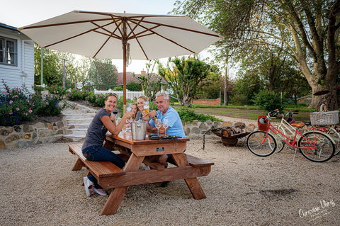 Rosenhof German Heritage Cafe And Restaurant - Holiday Sunshine Coast 2