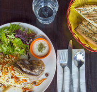 Ashy's Cafe and Restaurant - Holiday Sunshine Coast