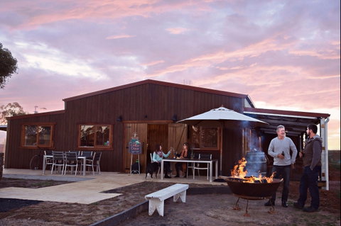 Barangaroo Boutique Wines - Sunshine Coast Tourism 1