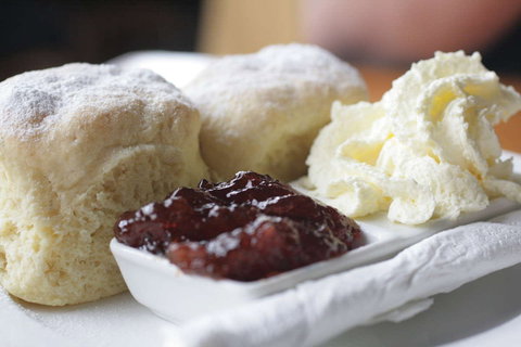 Cafe Red - Sunshine Coast Tourism 0