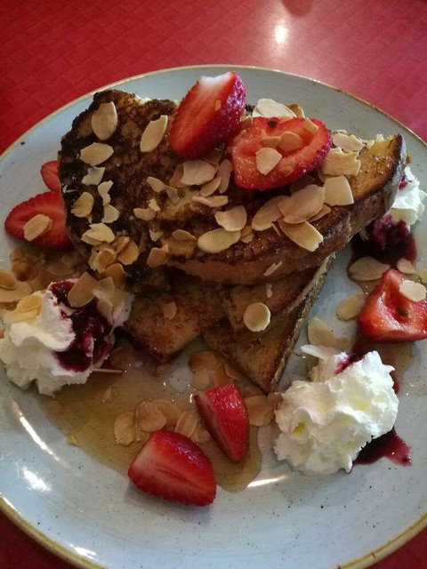 Forth Brother - Sunshine Coast Tourism 0